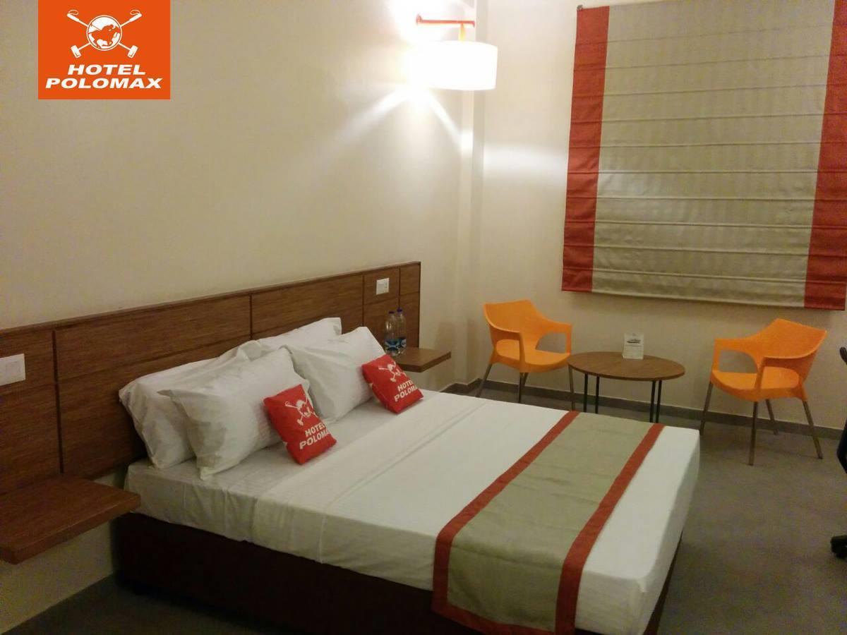 Hotel Polo Max Allahabad Prayagraj Esterno foto