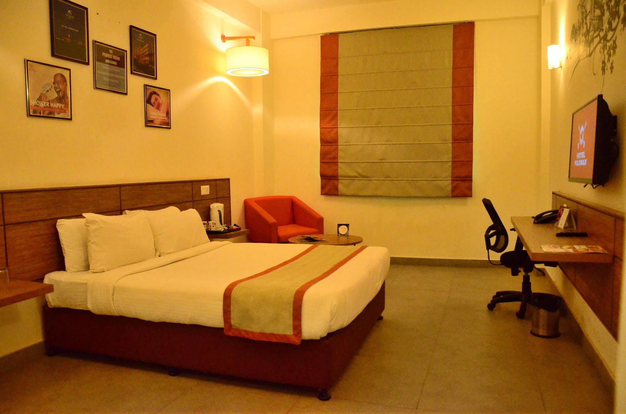 Hotel Polo Max Allahabad Prayagraj Esterno foto
